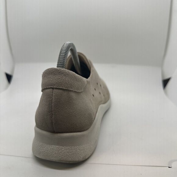 Women’s Luna Slip On Shoes Tan Size 8 US 41 EU - Picture 5 of 14